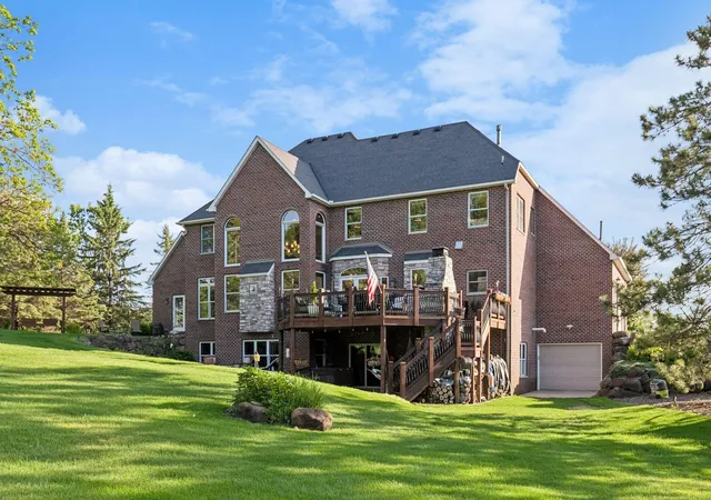 image of 8964 Almquist Wy, Inver Grove Heights, MN 55077 | MLS# 7133313