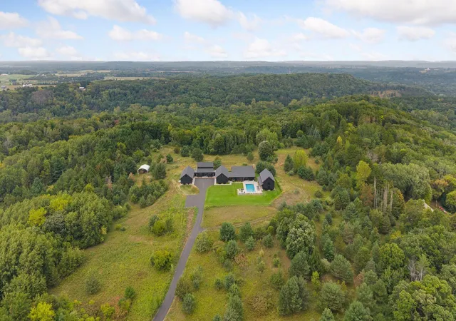 Photo 3 of Mansion for sale at 14320 30th St S, Afton, MN 55001 | MLS# 7133328 | Listing updated on 2026-10-05