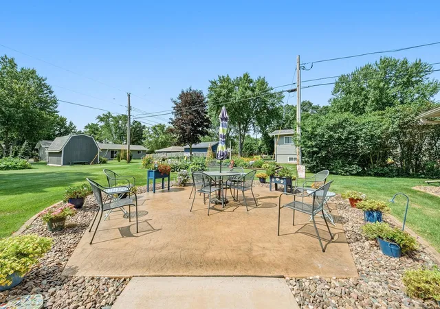 4th image of 1401 Dover St, Chippewa Falls, WI 54729 | MLS# 7133332