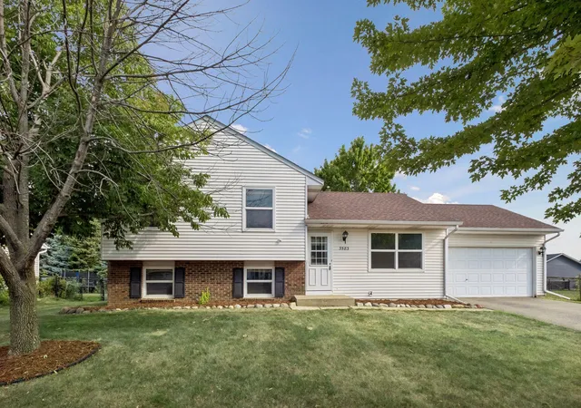 3rd image of 3583 155Th St W, Rosemount, MN 55068 | MLS# 7133333