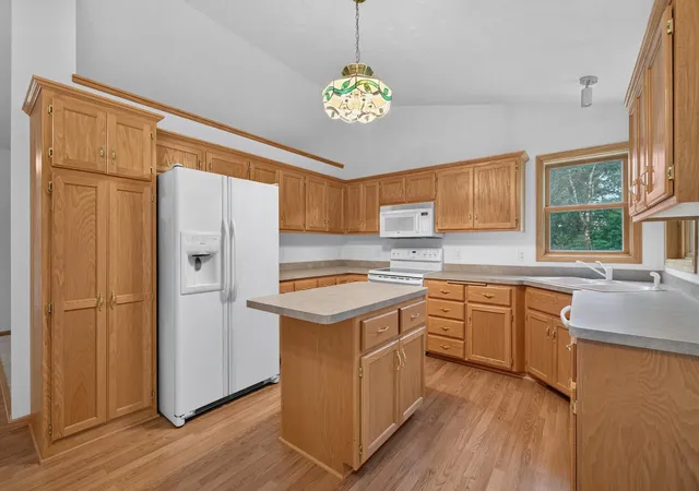 Photo 3 of Sale Pending at 23630 Heather St Nw, Saint Francis, MN 55070 | MLS# 7133353 | Listing updated on 2026-10-07