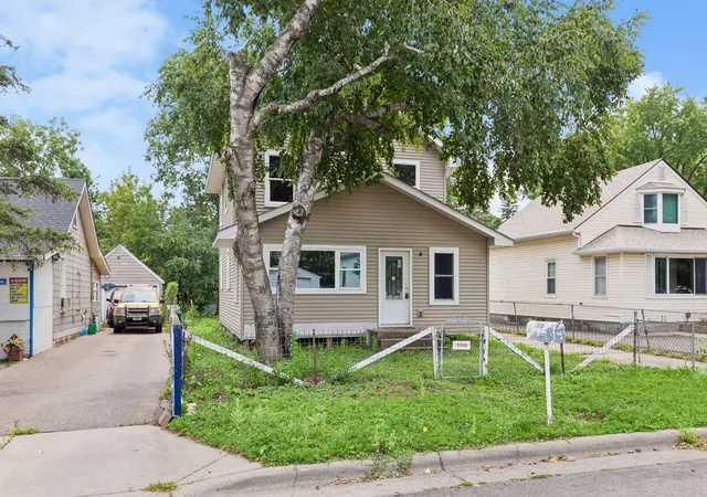 2nd image of 2310 Rockwood Ave, Saint Paul, MN 55116 | MLS# 7133355