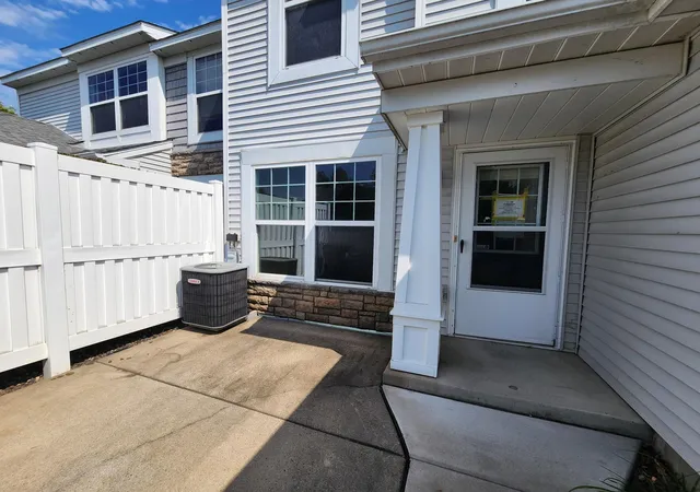 image of 5010 149th St N #4, Hugo, MN 55038 | MLS# 7133375