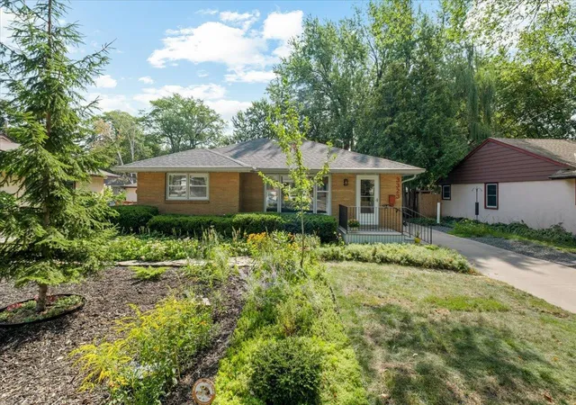 Single family home for sale at 3323 Arthur St NE, Minneapolis, MN 55418 | MLS# 7133393