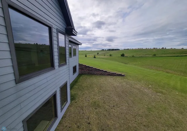 Photo 4 of Single family home for sale at 11003 Eagles Nest Ct, Audubon, MN 56511 | MLS# 7133409 | Listing updated on 2026-09-04