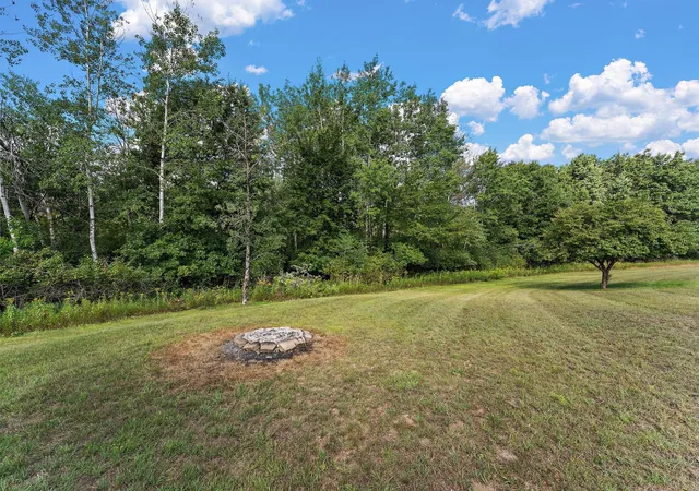 Photo 3 of Single family home for sale at 25990 Rum River Dr Nw, Isanti, MN 55040 | MLS# 7133443 | Listing updated on 2026-09-22