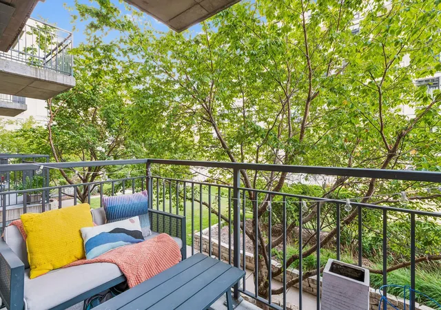 Listing Photo 5 - Condo for sale in building located at 730 N 4Th St, Minneapolis, MN 55401 - Unit #206