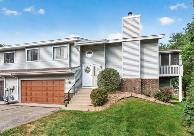Photo 1 of Single family home for sale at 6865 Romeo Rd, Saint Paul, MN 55125 | MLS# 7133447 | Listing updated on 2026-09-05