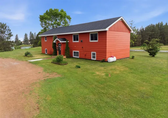 3rd image of 12 Linney St, Babbitt, MN 55706 | MLS# 7133459