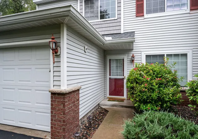 Photo 2 of Single family home for sale at 6986 139th Avenue Nw, Ramsey, MN 55303 | MLS# 7133469 | Listing updated on 2026-10-02