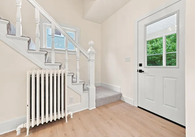 Photo 4 of Single family home for sale at 810 Van Buren Ave, Saint Paul, MN 55104 | MLS# 7133476 | Listing updated on 2026-10-15