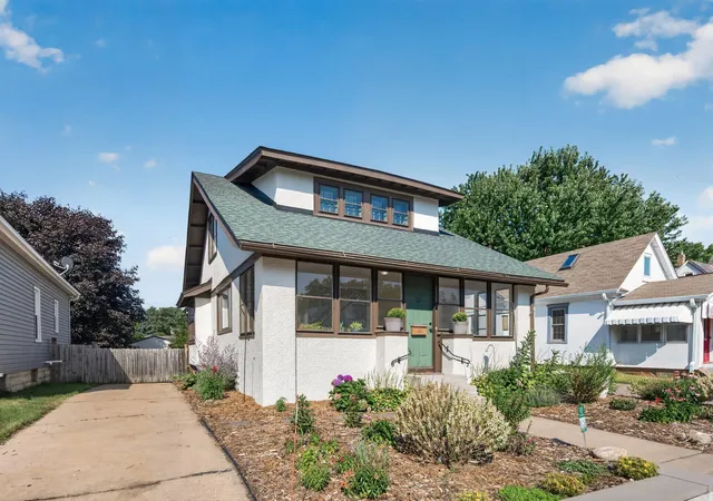Photo 1 of Single family home for sale at 3018 Grand St Ne, Minneapolis, MN 55418 | MLS# 7133491 | Listing updated on 2026-08-30