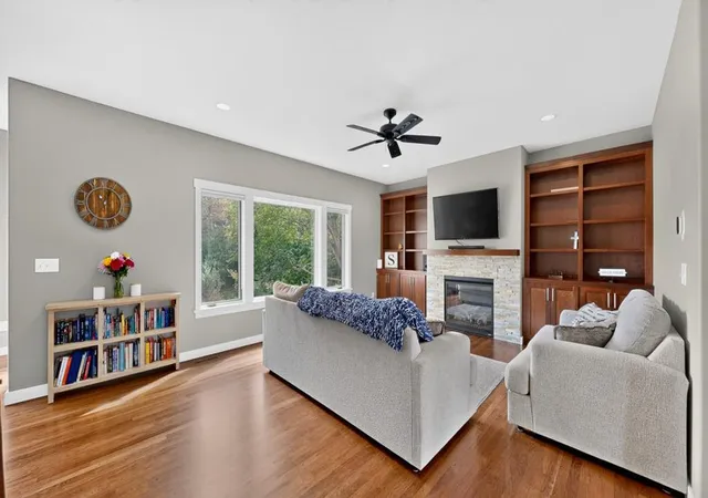 Photo 4 of Single family home for sale at 1441 Echo Ridge Rd Sw, Rochester, MN 55902 | MLS# 7133510 | Listing updated on 2026-09-03