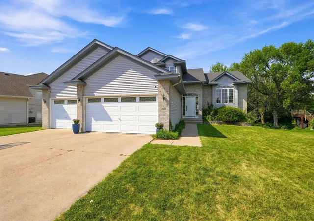 Photo 1 of Single family home for sale at 10396 Karston Ave Ne, Albertville, MN 55301 | MLS# 7133534 | Listing updated on 2026-09-28