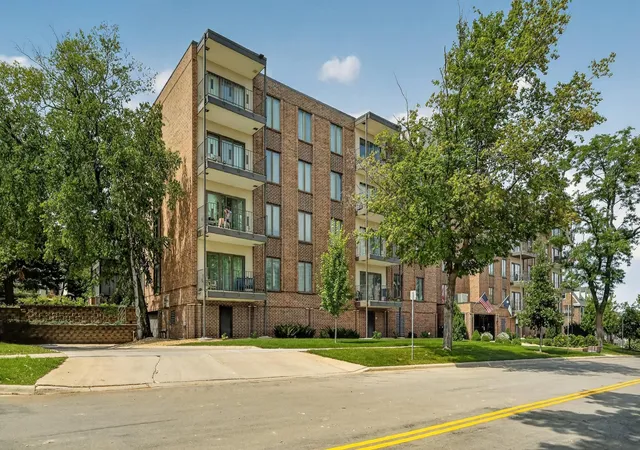 Photo 1 of Condo for sale at 317 6th Ave Sw #309, Rochester, MN 55902 | MLS# 7133541 | Listing updated on 2026-08-27