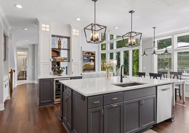 Photo 3 of Sale Pending at 18692 Erin Bay, Eden Prairie, MN 55347 | MLS# 7133577 | Listing updated on 2026-09-20