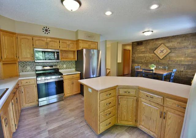 Photo 2 of Single family home for sale at 6319 Laurel Rd, Saint Cloud, MN 56303 | MLS# 7133578 | Listing updated on 2026-09-12
