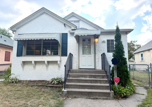 Photo 1 of Single family home for sale at 4711 N 6th St, Minneapolis, MN 55430 | MLS# 7133582 | Listing updated on 2026-09-01