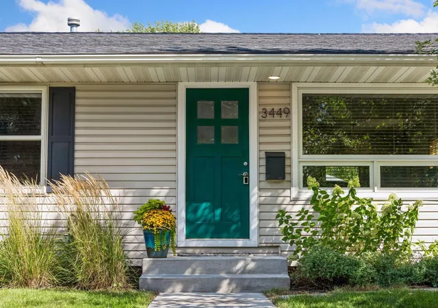 Photo 2 of Sale Pending at 3449 Hayes St Ne, Minneapolis, MN 55418 | MLS# 7133599 | Listing updated on 2026-09-25