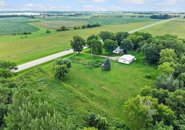 Photo 2 of Single family home for sale at 20142 State Hwy 22, Gaylord, MN 55334 | MLS# 7133608 | Listing updated on 2026-09-02