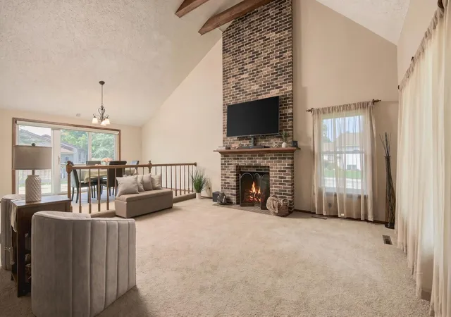 Photo 1 of Single family home for sale at 2000 9th St Sw, Austin, MN 55912 | MLS# 7133610 | Listing updated on 2026-09-03