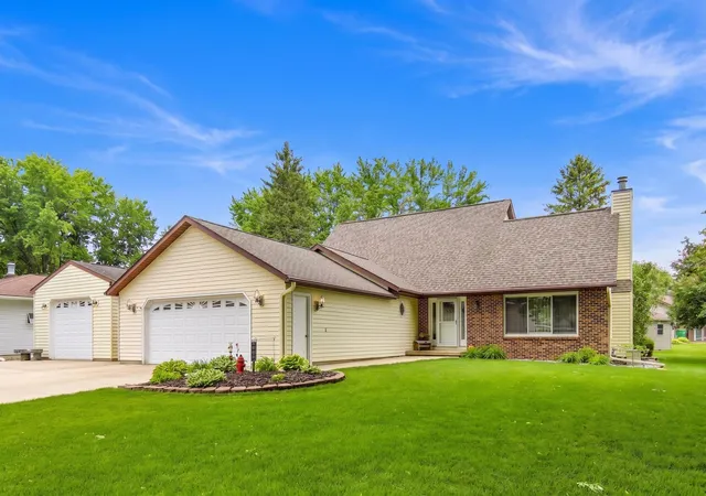 51st image of 2000 9th St Sw, Austin, MN 55912 | MLS# 7133610