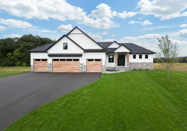 Photo 3 of Single family home for sale at 16782 Ward Lake Dr Nw, Andover, MN 55304 | MLS# 7133612 | Listing updated on 2026-10-10