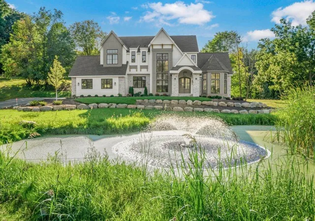 Photo 1 of Mansion for sale at 285 North Shore Dr, Minnetrista, MN 55364 | MLS# 7133643 | Listing updated on 2026-08-31