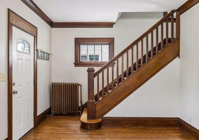 3rd image of 611 Pascal St N, Saint Paul, MN 55104 | MLS# 7133665