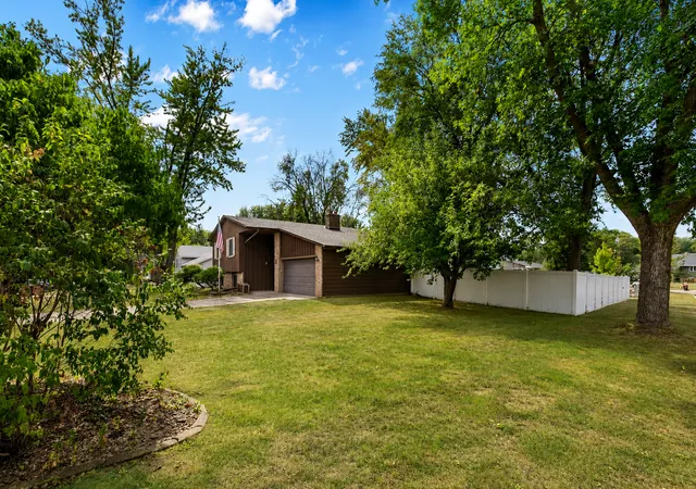 Photo 3 of Single family home for sale at 7300 Illies Ave S, Cottage Grove, MN 55016 | MLS# 7133667 | Listing updated on 2026-09-24