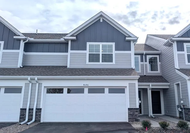 Photo 1 of Single family home for sale at 4046 Hayward Ave N, Oakdale, MN 55128 | MLS# 7133692 | Listing updated on 2026-10-08