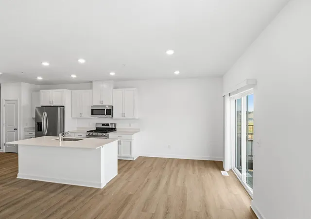 image of 4226 Hayward Ave N, Oakdale, MN 55128 | MLS# 7133702