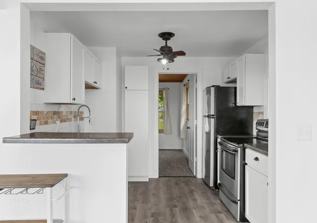 Photo 3 of Sale Pending at 27317 Fern Glen Rd, Dakota, MN 55925 | MLS# 7133707 | Listing updated on 2026-10-28