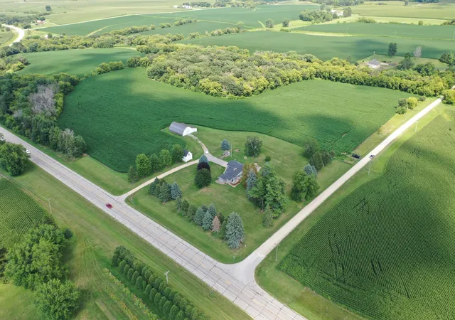 1st image of 4900 42 Hwy Ne, Eyota, MN 55934 | MLS# 7133720
