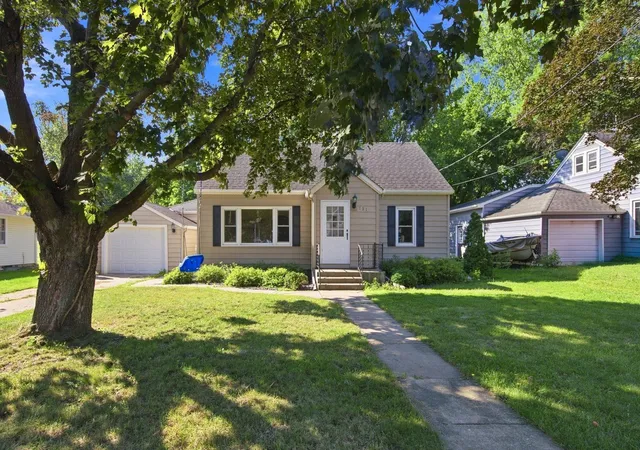 Photo 1 of Sale Pending at 131 Elm St E, Norwood Young America, MN 55368 | MLS# 7133744 | Listing updated on 2026-09-16