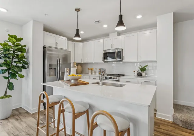 image of 5431 Long Pointe Pass, Woodbury, MN 55129 | MLS# 7133745