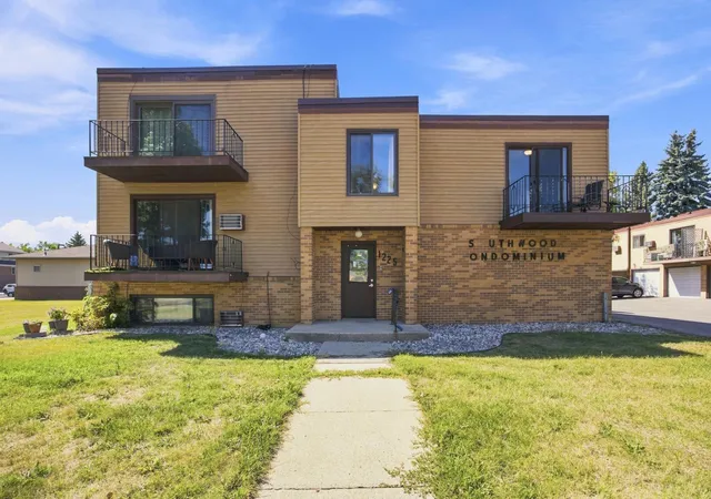 Photo 2 of Condo for sale at 1225 7th Street S #7, Moorhead, MN 56560 | MLS# 7133749 | Listing updated on 2026-09-03
