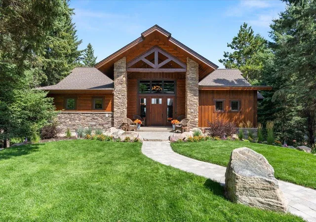 Photo 1 of Sale Pending at 31928 Log Home Dr, Walker, MN 56461 | MLS# 7133758 | Listing updated on 2026-08-31