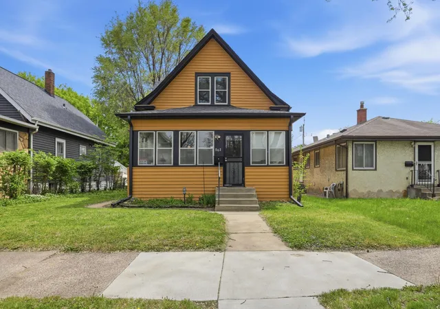 Photo 27 of Sale Pending at 942 Central Ave W, Saint Paul, MN 55104 | MLS# 7133793 | Listing updated on 2026-08-26