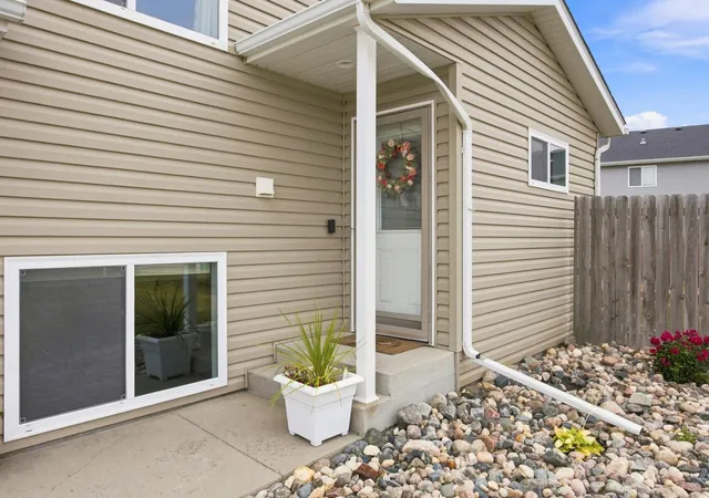 Photo 3 of Townhouse for sale at 3545 58th Ct S, Fargo, ND 58104 | MLS# 7133797 | Listing updated on 2026-10-01