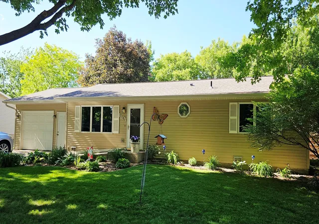 Photo 1 of Single family home for sale at 1101 Irene Ave, Willmar, MN 56201 | MLS# 7133820 | Listing updated on 2026-09-03