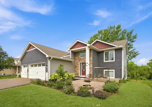 2nd image of 412 66th St Sw, Waverly, MN 55390 | MLS# 7133824