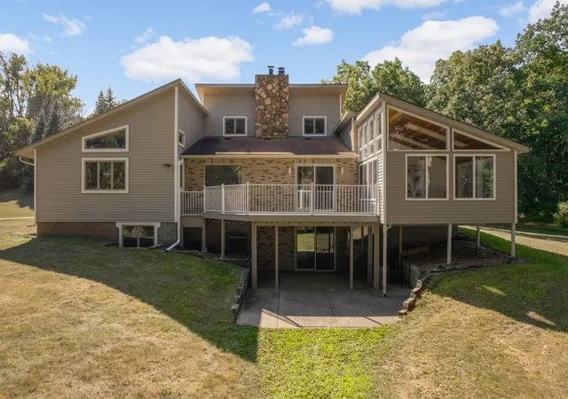 Photo 3 of Single family home for sale at 12770 Homestead Dr, Saint Paul, MN 55110 | MLS# 7133827 | Listing updated on 2026-09-29