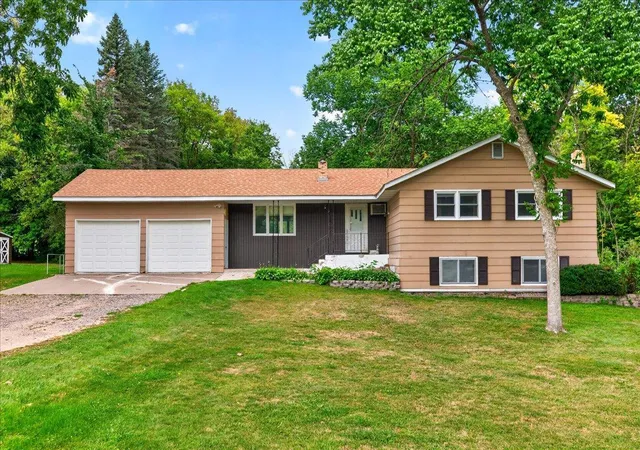 Photo 3 of Single family home for sale at 9855 Iffert Ave Ne, Monticello, MN 55362 | MLS# 7133833 | Listing updated on 2026-09-19