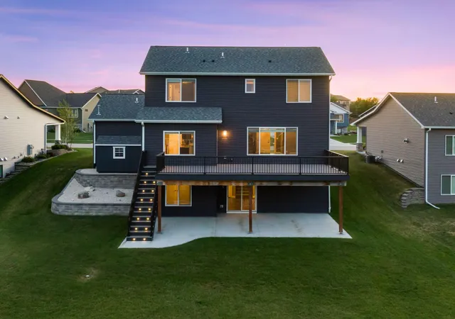 Photo 3 of Single family home for sale at 855 Towne Dr Ne, Byron, MN 55920 | MLS# 7133846 | Listing updated on 2026-09-03