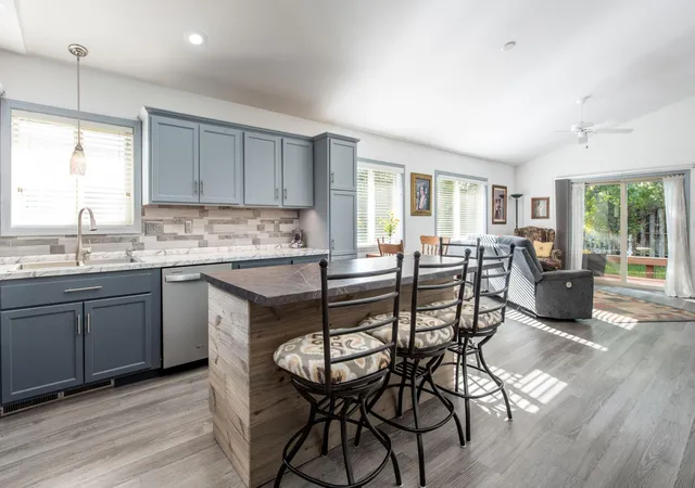 Photo 4 of Single family home for sale at 513 Kinkead Dr NW, Alexandria, MN 56308 | MLS# 7133848 | Listing updated on 2026-10-05