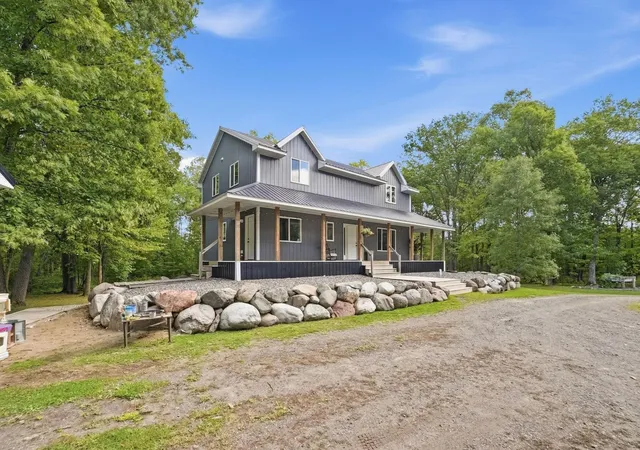 Photo 3 of Single family home for sale at 9932 230th Street, Milaca, MN 56353 | MLS# 7133862 | Listing updated on 2026-10-01