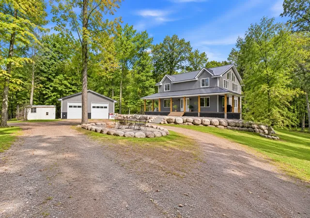Photo 4 of Single family home for sale at 9932 230th Street, Milaca, MN 56353 | MLS# 7133862 | Listing updated on 2026-10-01
