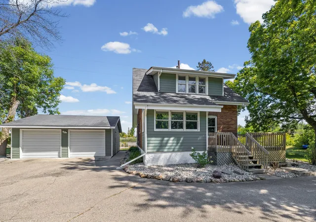 Photo 2 of Single family home for sale at 3310 Chaska Blvd, Chaska, MN 55318 | MLS# 7133863 | Listing updated on 2026-10-05