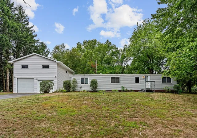 Photo 4 of Single family home for sale at 8389 Odell Ave NE, Elk River, MN 55330 | MLS# 7133871 | Listing updated on 2026-10-01